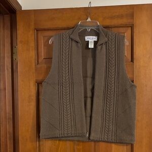 Jones Wear Sport Brown Knit Vest
